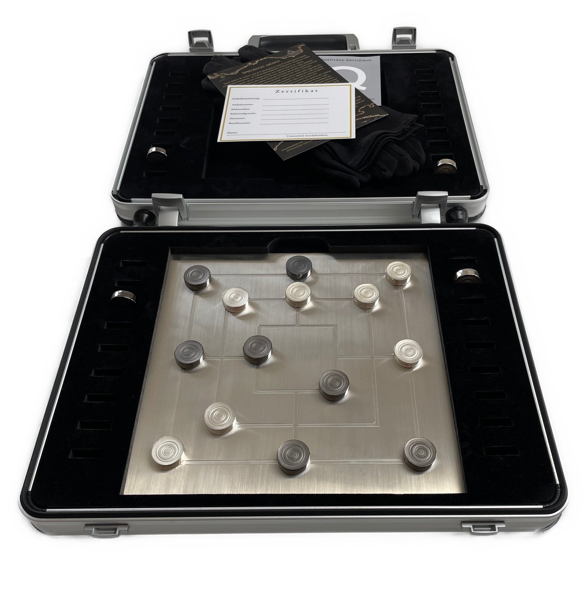 MÜHLE BRETTSPIELE · Handgefertigt aus massivem Silber.