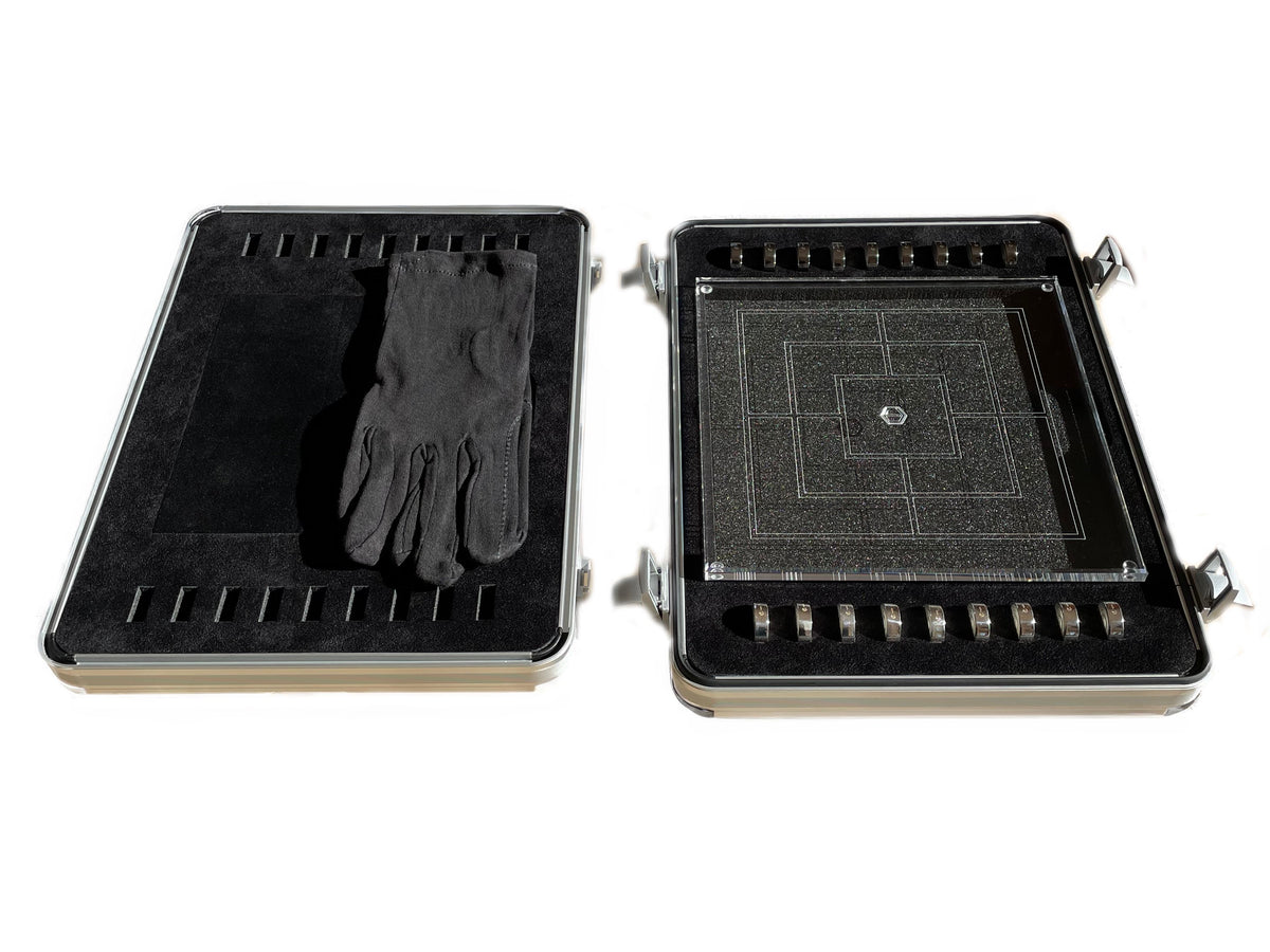 Board Game Nine Mens Morris Silver Black Rhodium-Plated - Mühlespiel aus Silber im Koffer