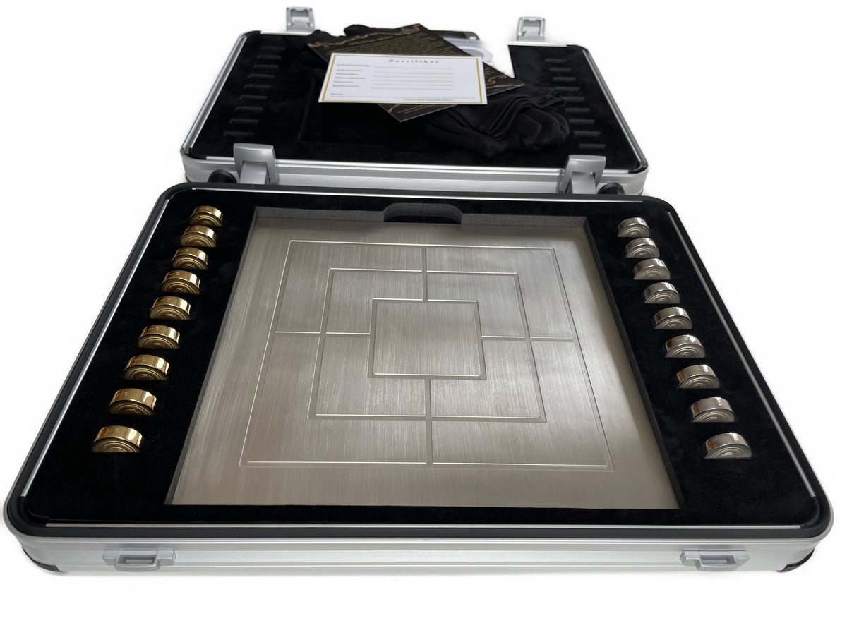 Board Game Nine Mens Morris in silver pieces in holder - Brettspiel Mühle aus Sterlingsilber Spielsteine in Halterung