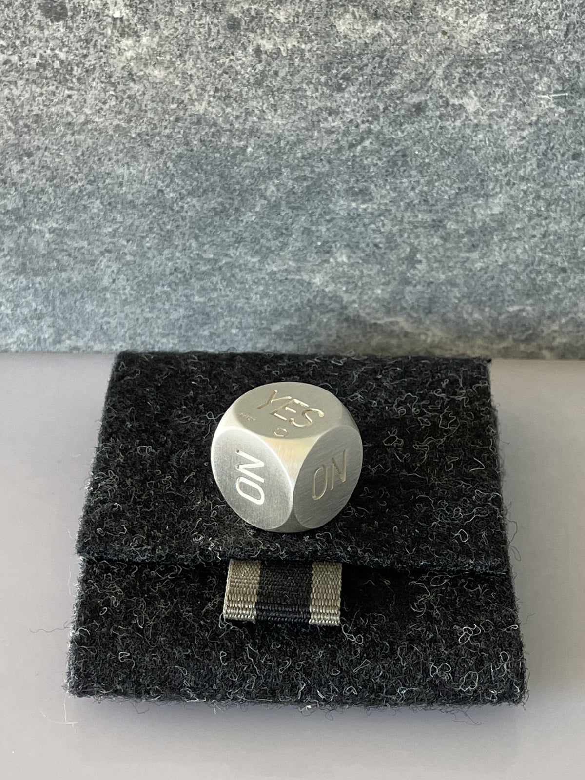 Decision Dice Silver brushed