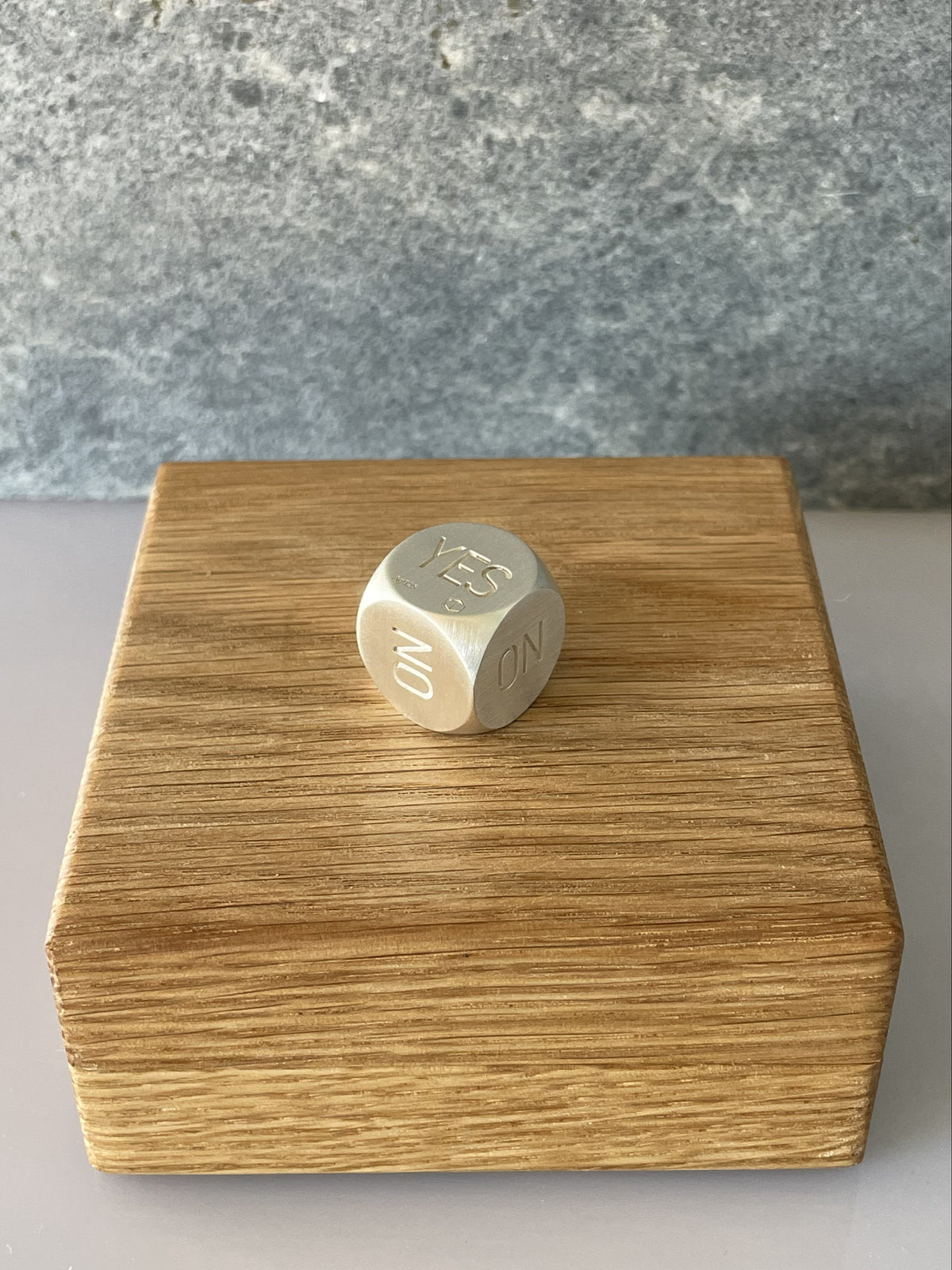 Decision Dice Silver brushed