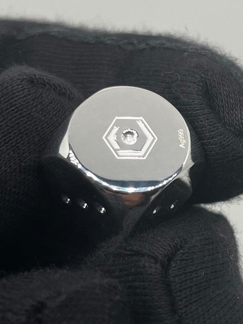 Dice 1 Ounce Fine Silver presented in hand