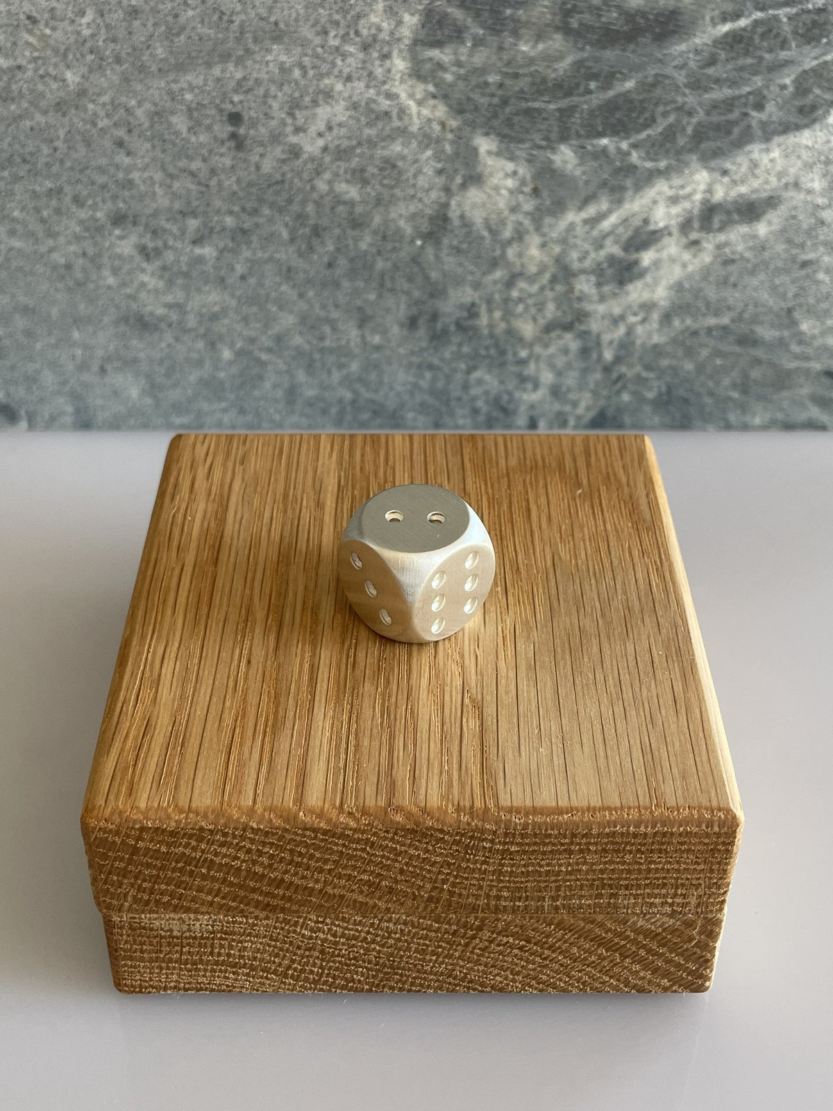 Dice Silver 16mm brushed on oak no2