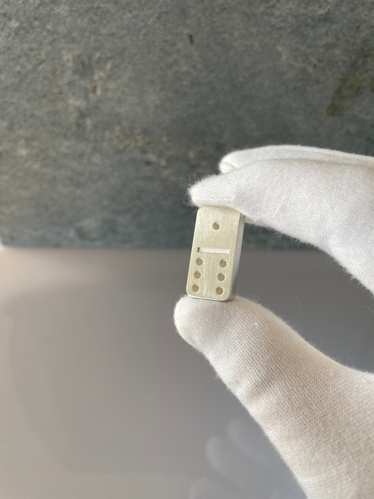 Dominostein · 925 Sterlingsilber · 29 mm · 17 g · Mattiert