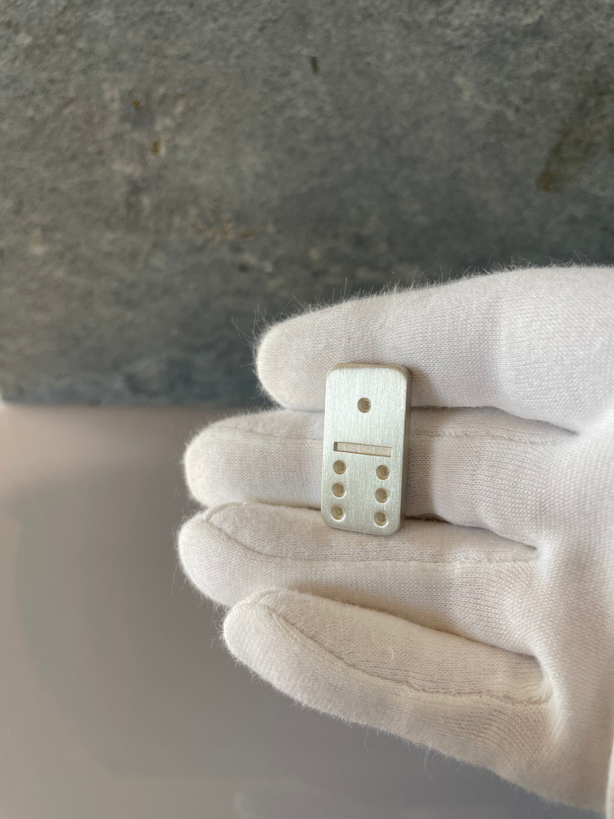 Dominostein · 925 Sterlingsilber · 29 mm · 17 g · Mattiert