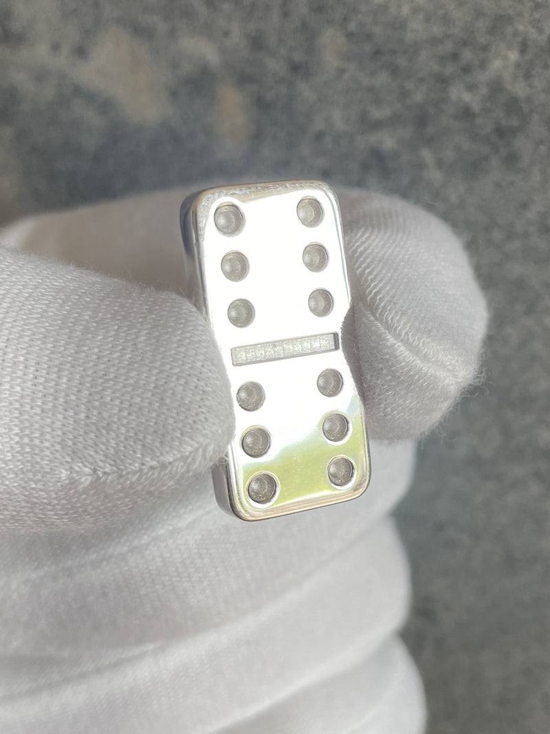 Domino Silver polished front2