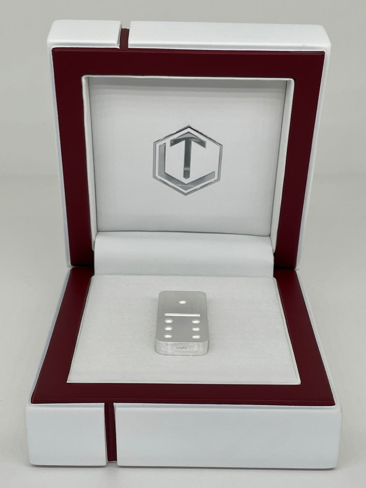 Domino Sterling Silver brushed in white Case - Dominostein Silber im weissen  Etui