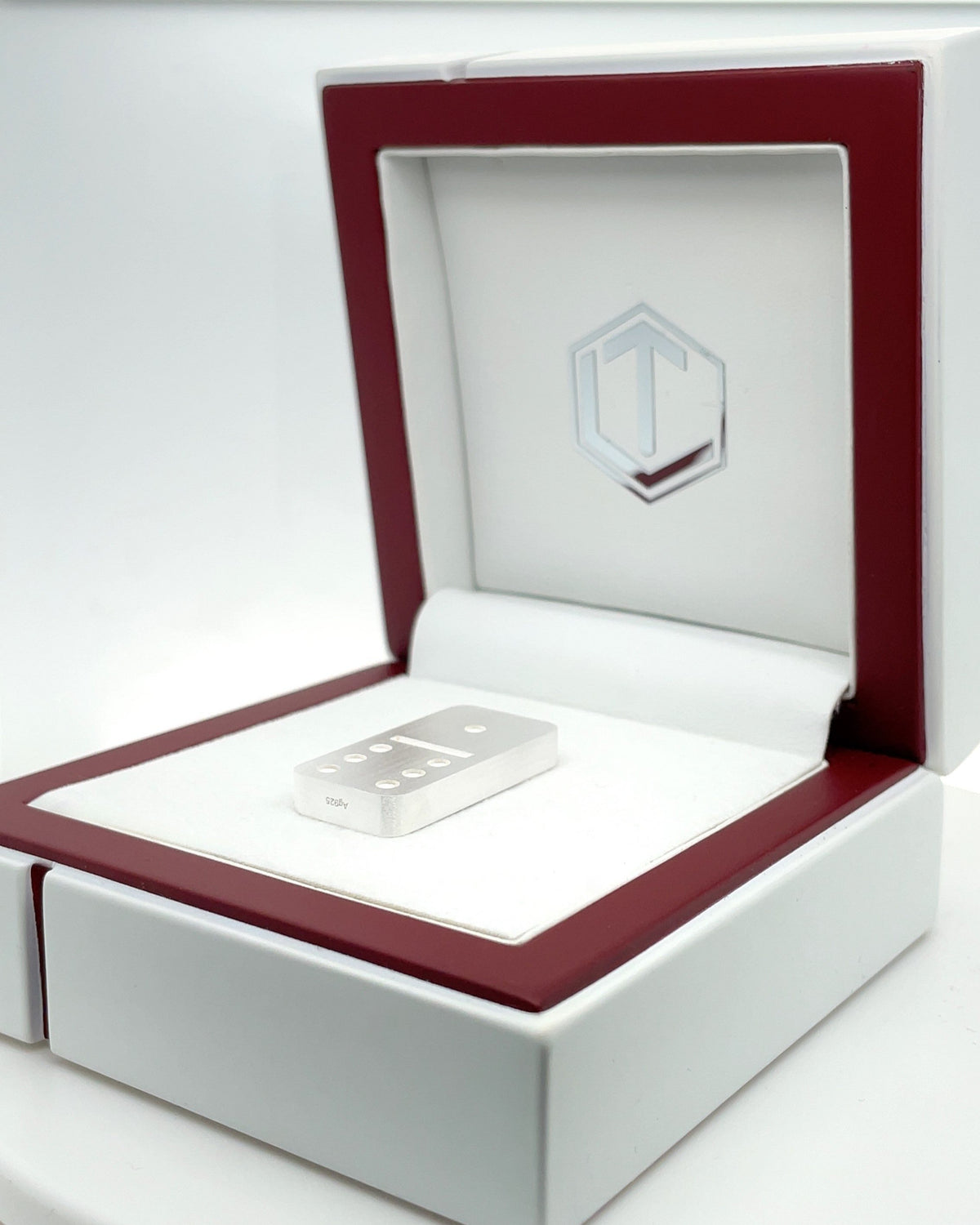 Domino Sterling Silver brushed in white case - Dominostein Silber im Etui