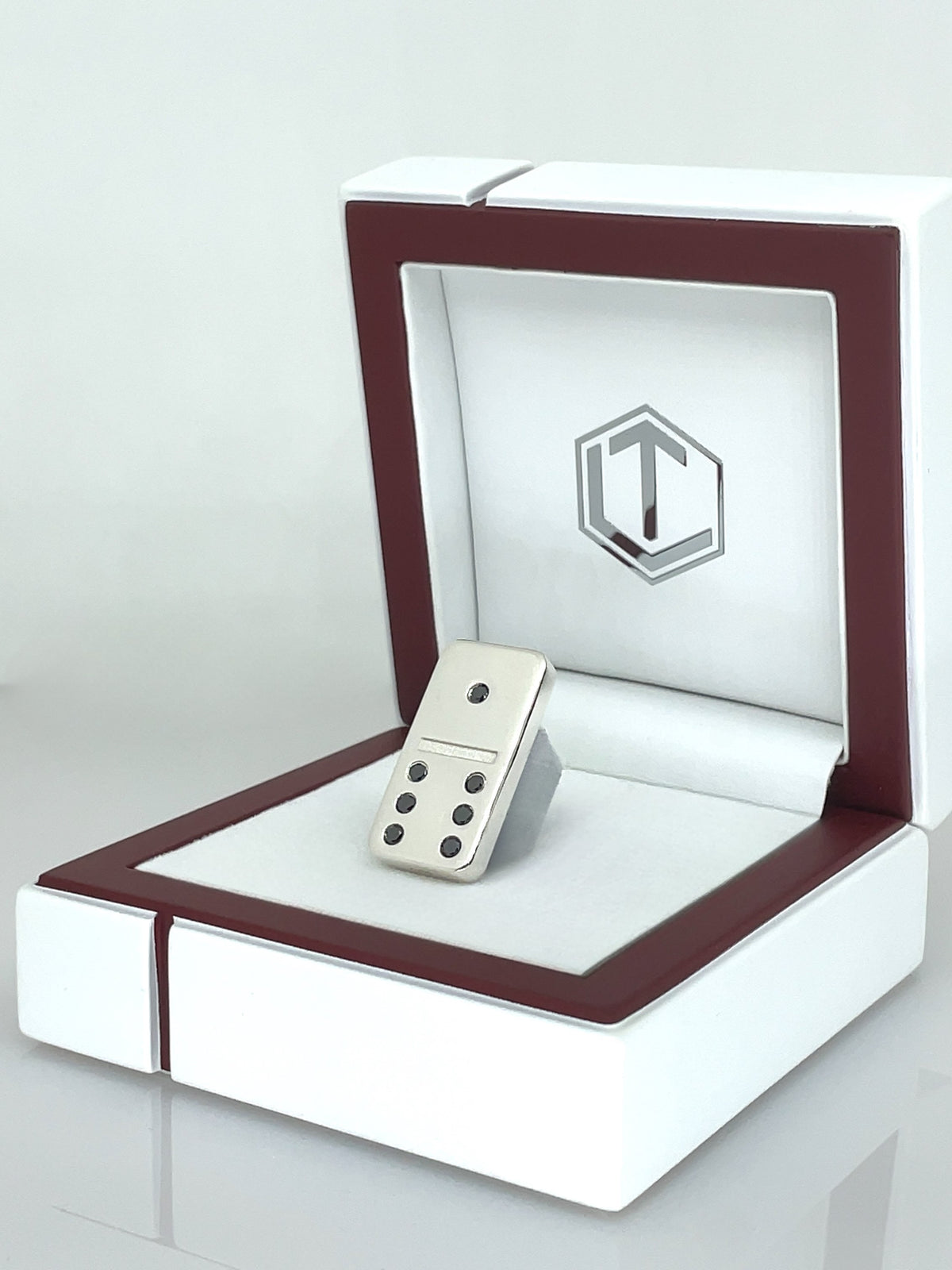 Domino Sterling Silver with Diamonds in white case - Dominostein Silber mit Diamanten im Etui