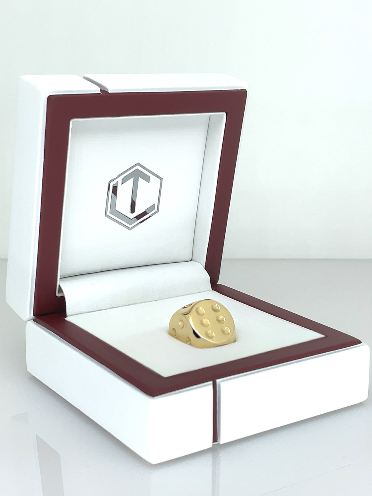 Gold Dice 18-karat solid in white Case - Goldwürfel 18 Karat Gold massiv im Etui