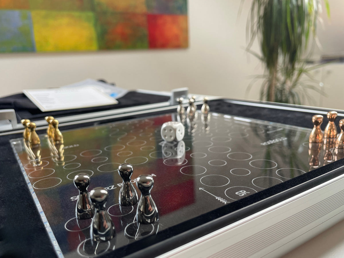 Ludo · 925 Sterlingsilber · 18 Karat Gold · Schwarz-Rhodium · Roségold · 3D-Acrylglas