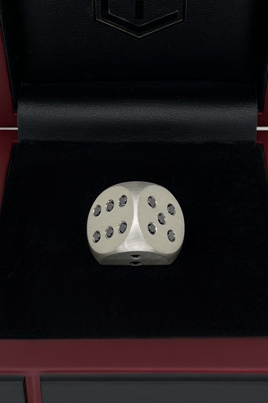 Würfel · 925 Sterlingsilber · 21 Schwarze Diamanten · 16 mm · 35 g · Mattiert