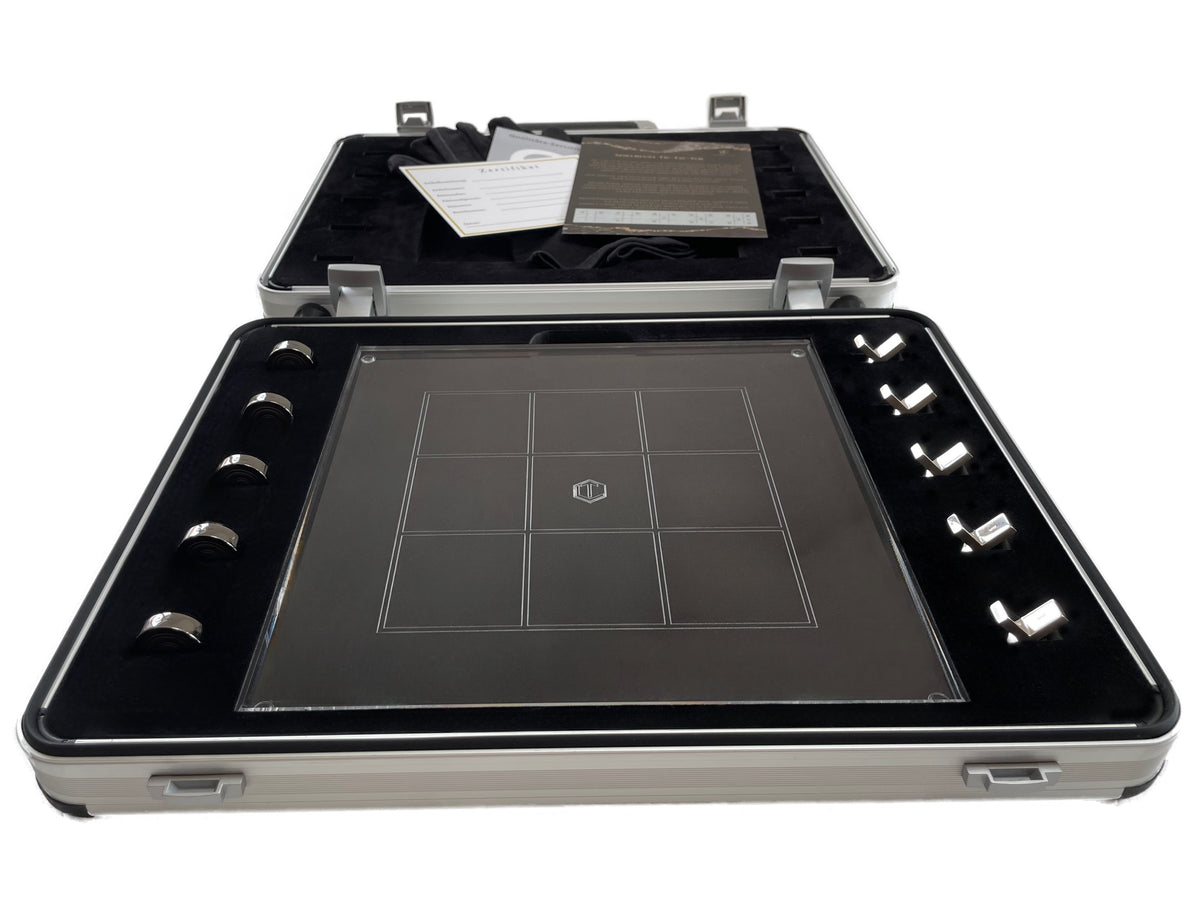 Solid Board Game Tic Tac Toe in Sterling Silver - Tic-Tac-Toe Brettspiel in Silber im Koffer