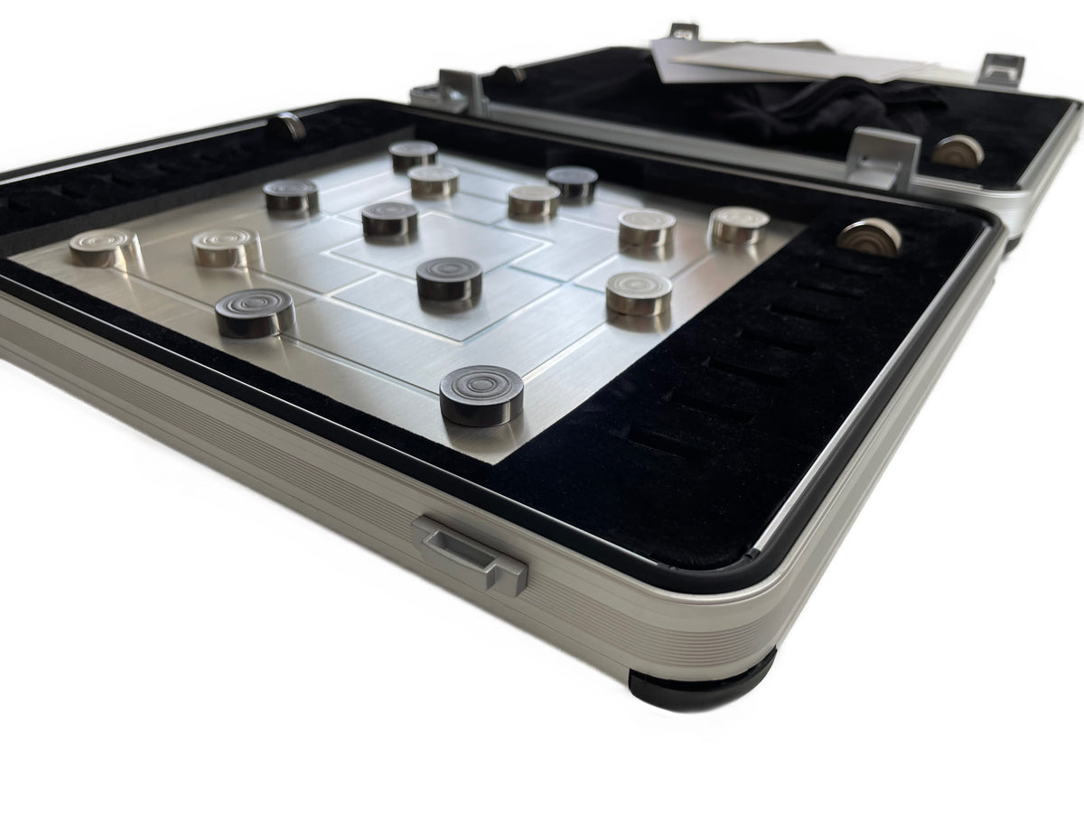 Solid Silver Board Game Nine Mens Morris Silver Black Rhodium-Plated - Mühlespiel aus Silber Rhodium im Koffer