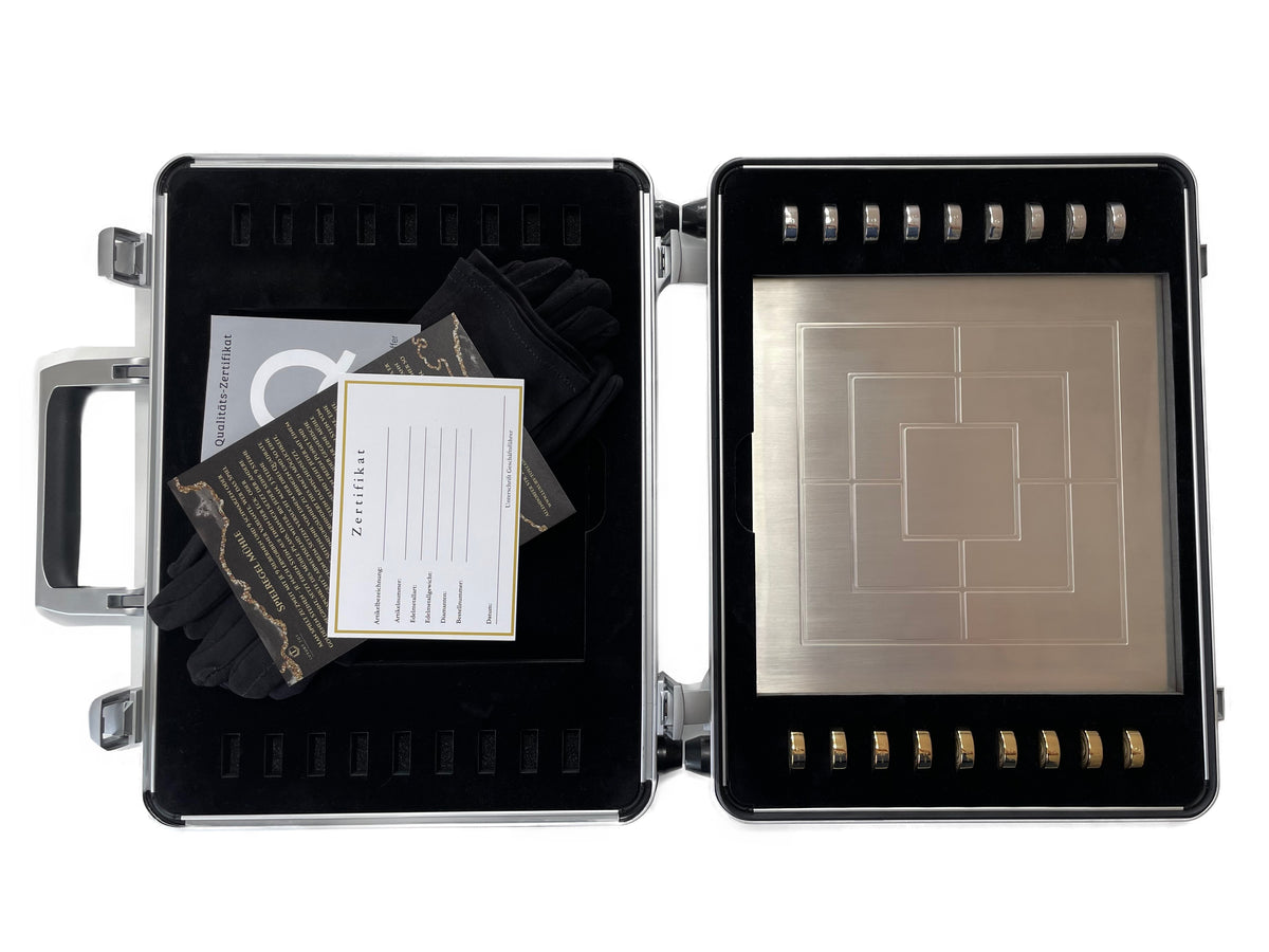 Solid Silver Nine Mens Morris Silver 18-karat Gold-plated in case - Mühlespiel Silber Gold Seitenansicht