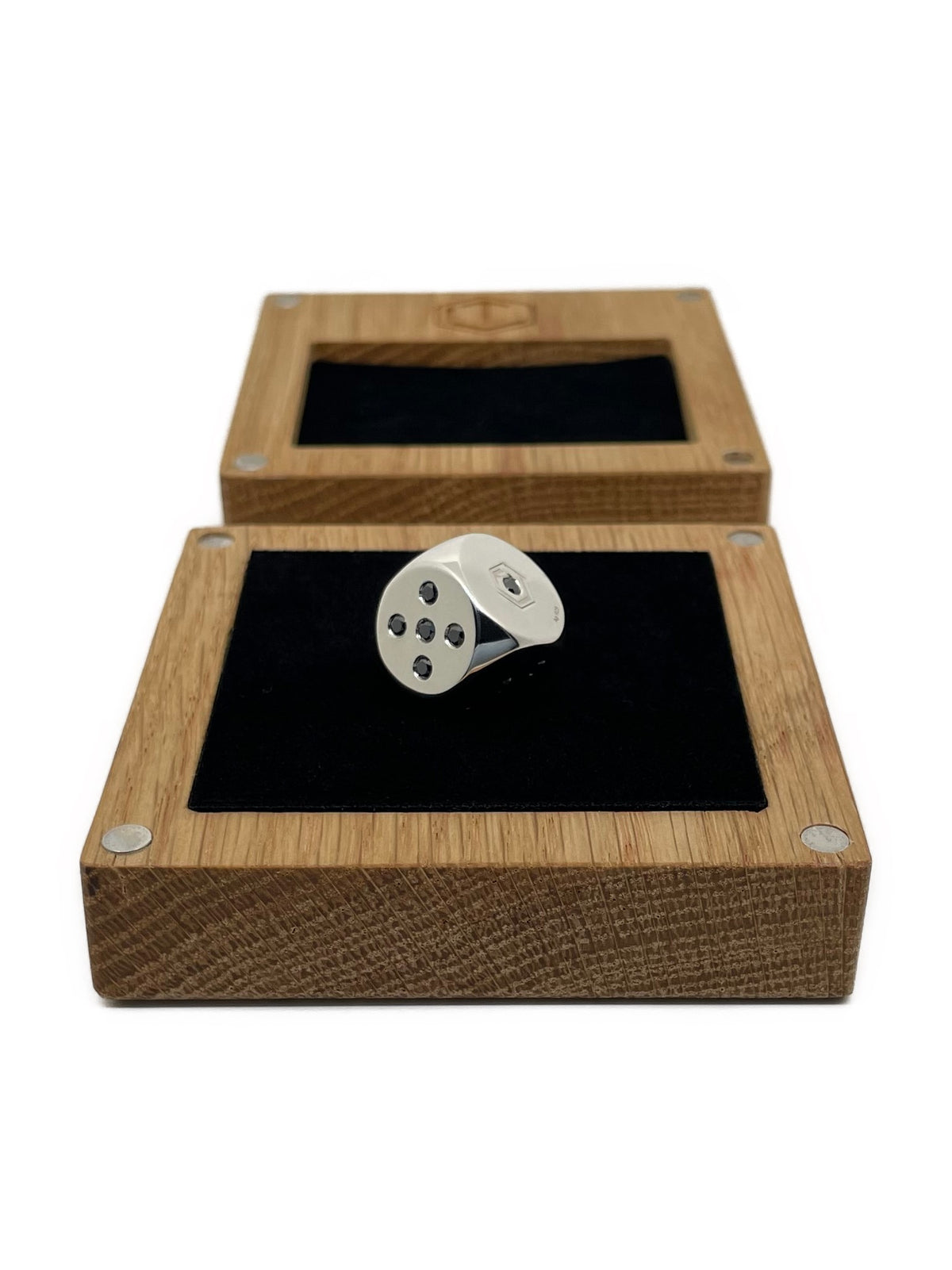 Solid Silver dice with diamonds polished in oakwood case - Silberwürfel mit Diamanten im Etui