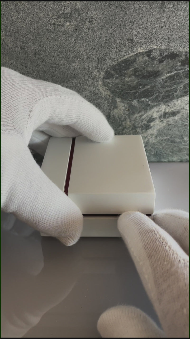 Silver Dice 16mm polished presented with case