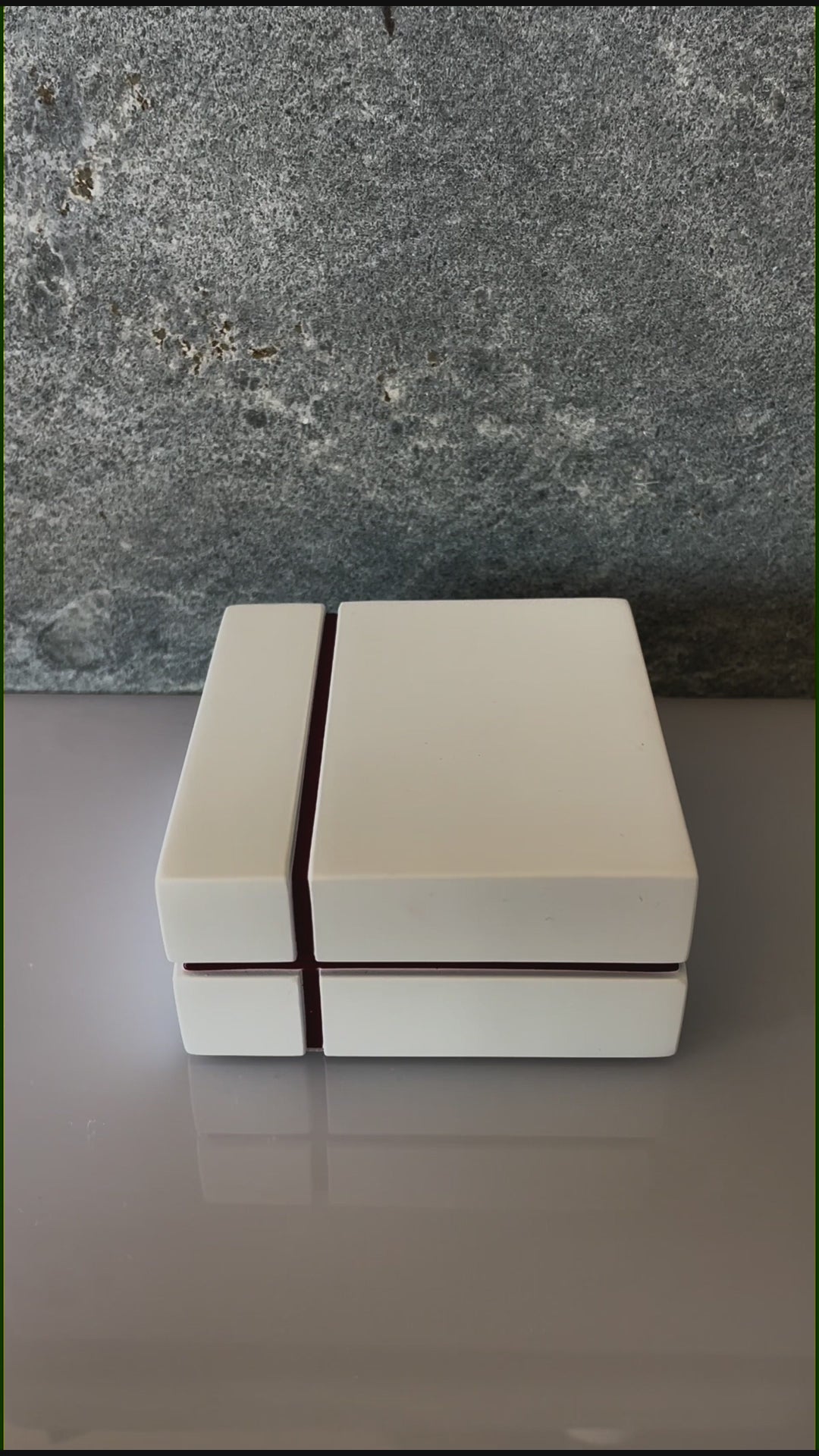 18k gold dice