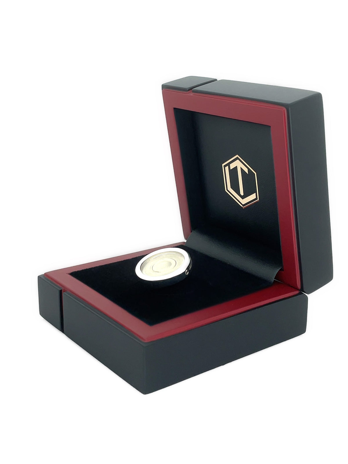 Sterling Silver Game Piece Solid in Black Case - Spielstein Sterlingsilber im Etui